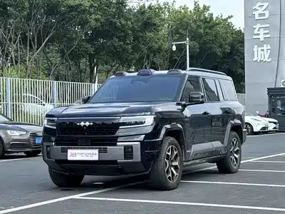 Fang Cheng Bao Leopard 8 2025