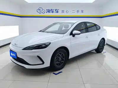 BYD Seal 05 DM-i 2025