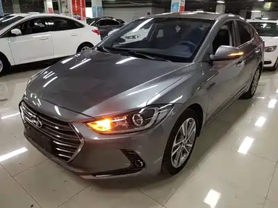 Hyundai Elantra 2019