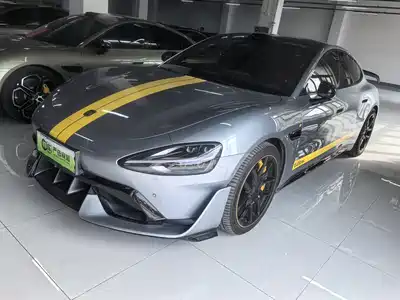 Xiaomi Auto SU7 2025