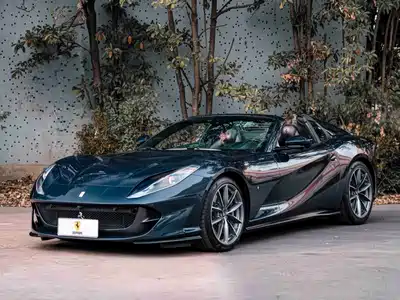 Ferrari 812 2023
