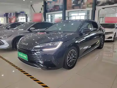 BYD Seal 07 DM-i 2025