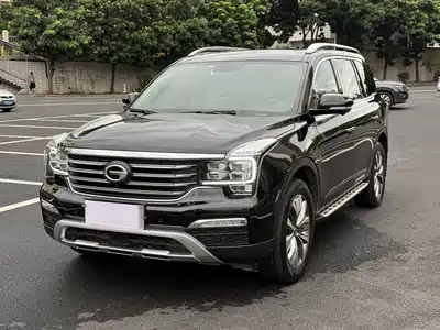 GAC Trumpchi GS8 2017