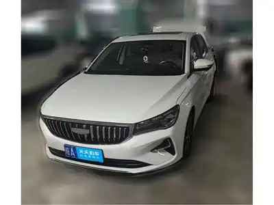 Geely Emgrand 2025