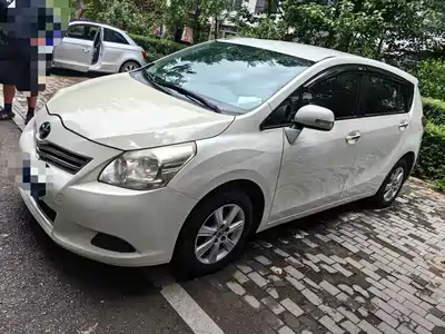 Toyota E'Z 2013
