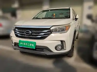 GAC Trumpchi GS4 2015
