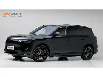 AITO Wenjie M8 2025