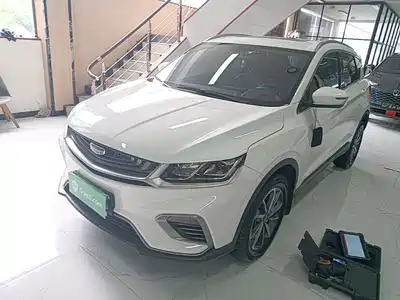 Geely Binyue 2021