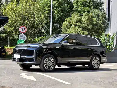 Geely Galaxy M9 2025
