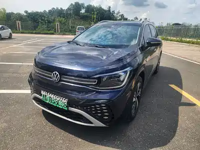 Volkswagen ID.6 2023