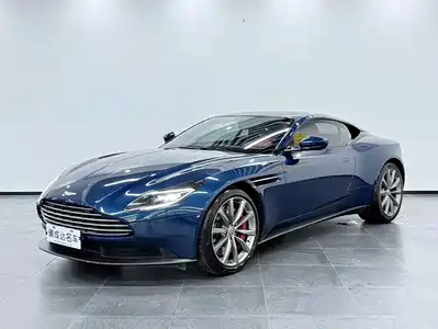 Aston Martin DB11 2020