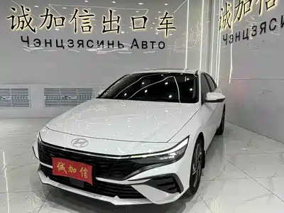 Hyundai Elantra 2024