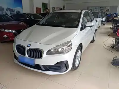 BMW 2 Series Touring 2019