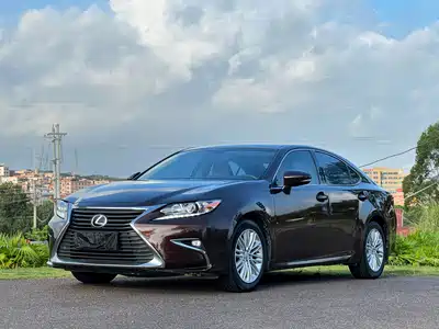Lexus ES 2017