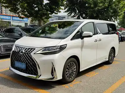 Lexus LM 2021