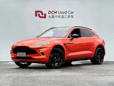 Aston Martin DBX 2022