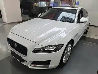 Jaguar XFL 2018