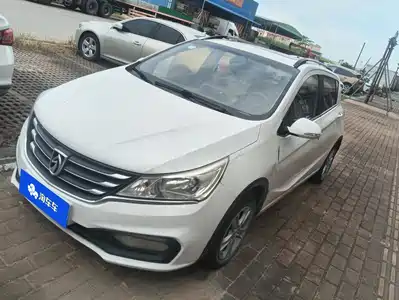 Baojun 310 2016