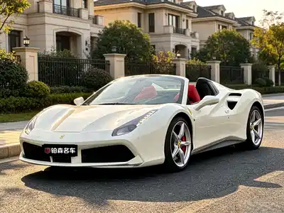 Ferrari 488 2019