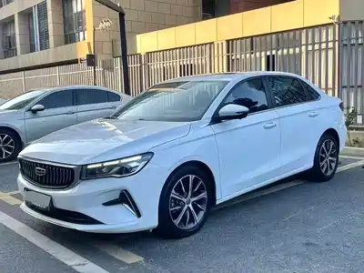 Geely Emgrand 2023