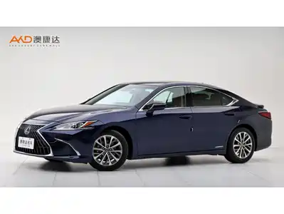 Lexus ES 2022