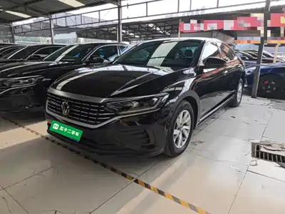 Volkswagen Passat 2024