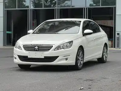 Peugeot 408 2015