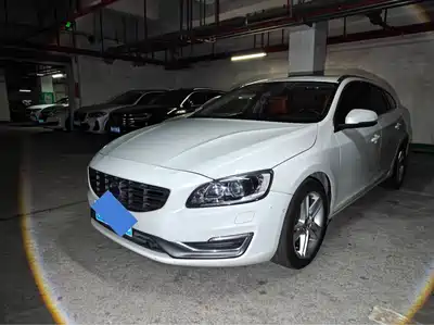 Volvo V60 2014