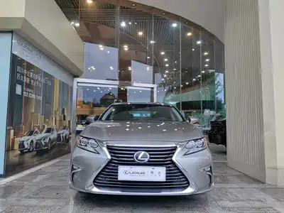 Lexus ES 2017