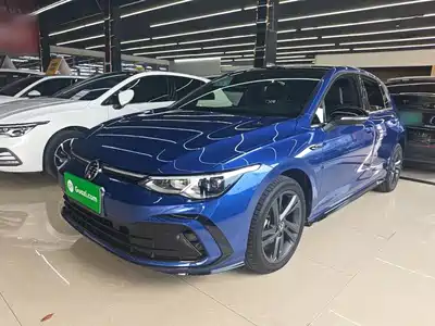 Volkswagen Golf 2021