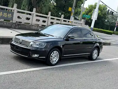 Volkswagen Passat Lingyu 2013