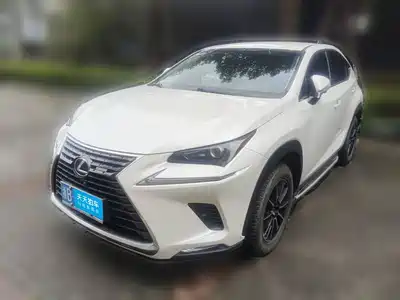 Lexus NX 2018