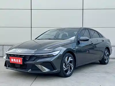 Hyundai Elantra 2023