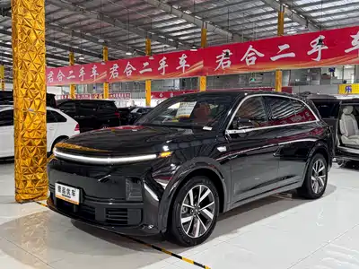 Li Auto L7 2024