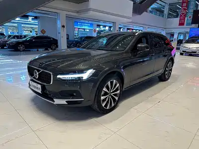 Volvo V90 2021