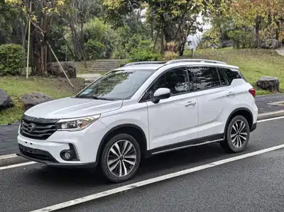 GAC Trumpchi GS4 2015