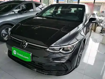 Volkswagen Golf 2024