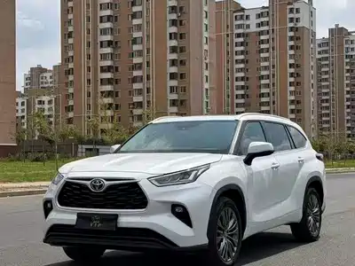 Toyota Highlander 2025