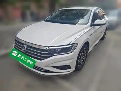 Volkswagen Sagitar 2020