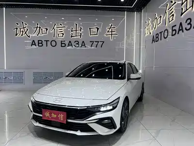Hyundai Elantra 2024