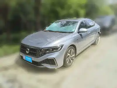 Volkswagen Passat 2021