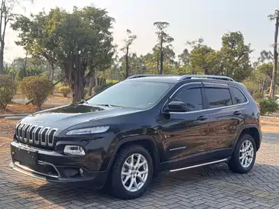 Jeep Cherokee 2019