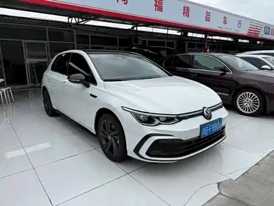 Volkswagen Golf 2023