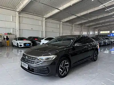 Volkswagen Sagitar 2022