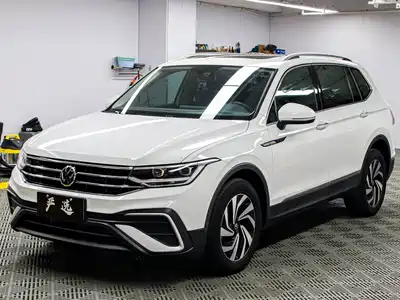 Volkswagen Tiguan L 2023