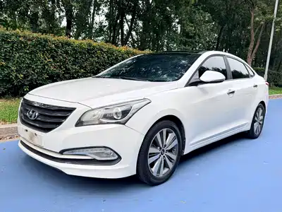 Hyundai Mistra 2014