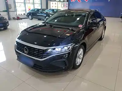 Volkswagen Passat 2025