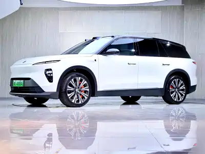 NIO ES8 2023