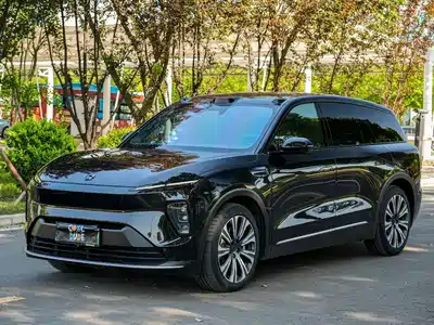 NIO ES8 2024
