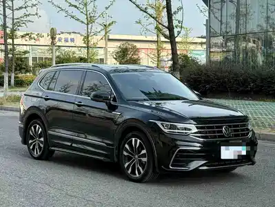 Volkswagen Tiguan L 2024